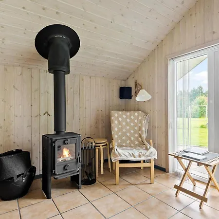 3 Bedroom Cozy In Dom wakacyjny